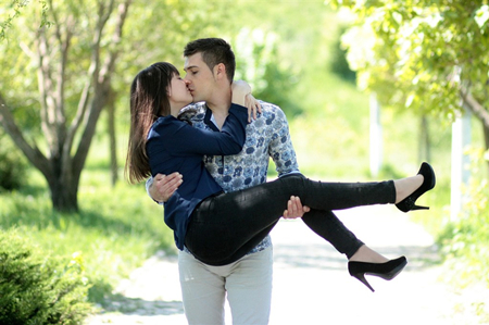 Yêu trước hay quan hệ trước? 12 chàng trai cung hoàng đạo sẽ chọn như thế nào?