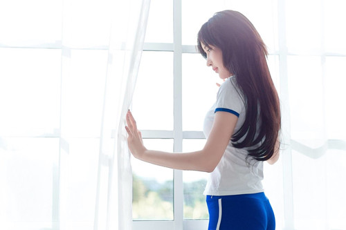 Những cung hoàng đạo đặc biệt rụt rè, thích người khác nhưng lại không dám theo đuổi.